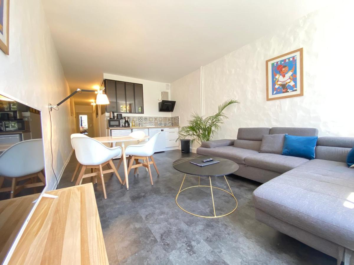 Boutique Hotel Un Appart En Ville Бейонн Экстерьер фото