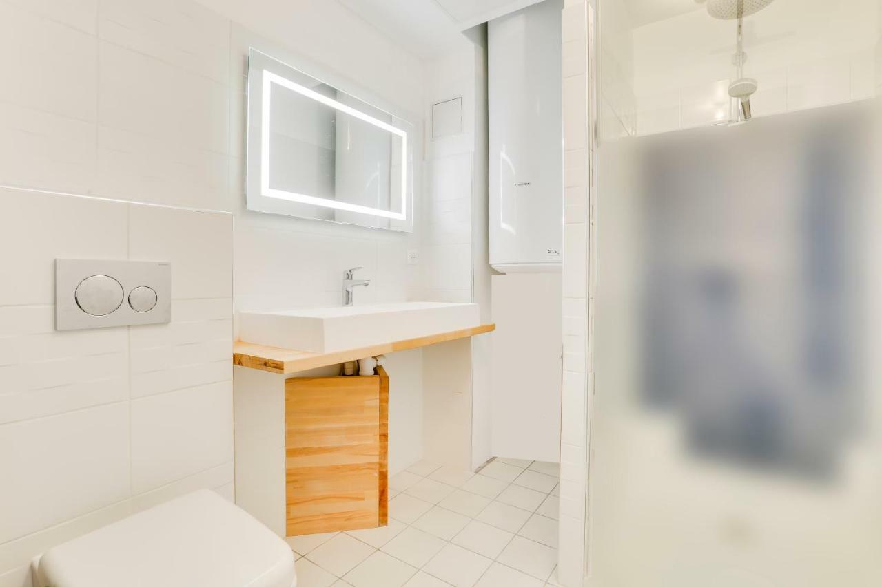 Boutique Hotel Un Appart En Ville Бейонн Экстерьер фото