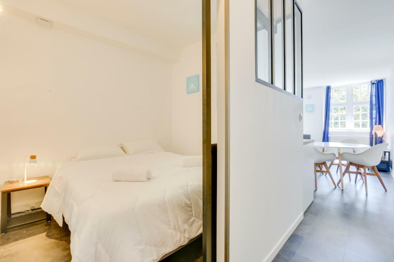 Boutique Hotel Un Appart En Ville Бейонн Экстерьер фото